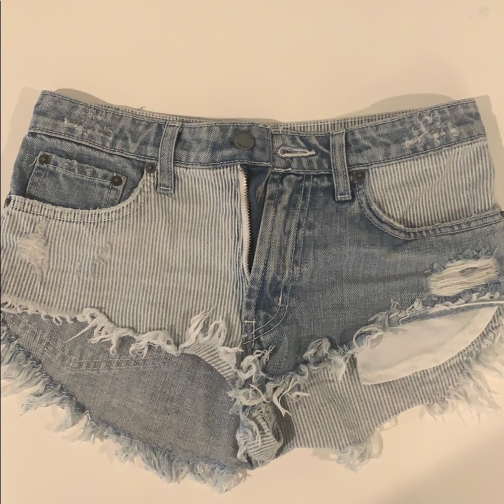 Carmar Jean Shorts Size 24